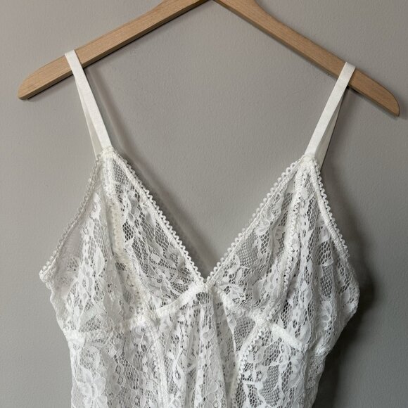 NWT Adore Me Lingerie Bodysuit Lace Leotard With Garter Belt Straps - Size 2X - Picture 2 of 7